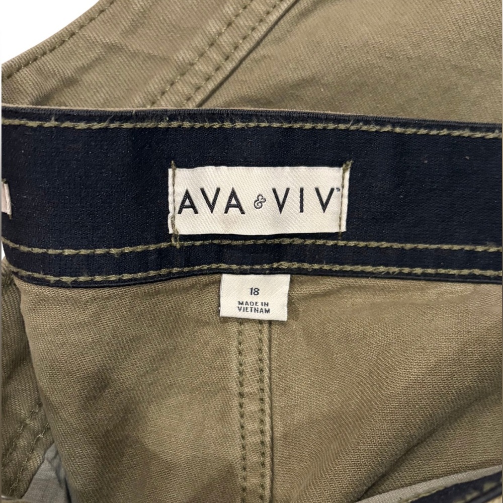 Ava & Viv High-Rise Wide Leg Ankle Jeans Olive Green Plus Size 18 - Picture 6 of 6